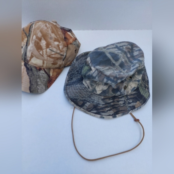 LOT OF 2 Camo Bucket Hats And CAP Vintage - Picture 1 of 4